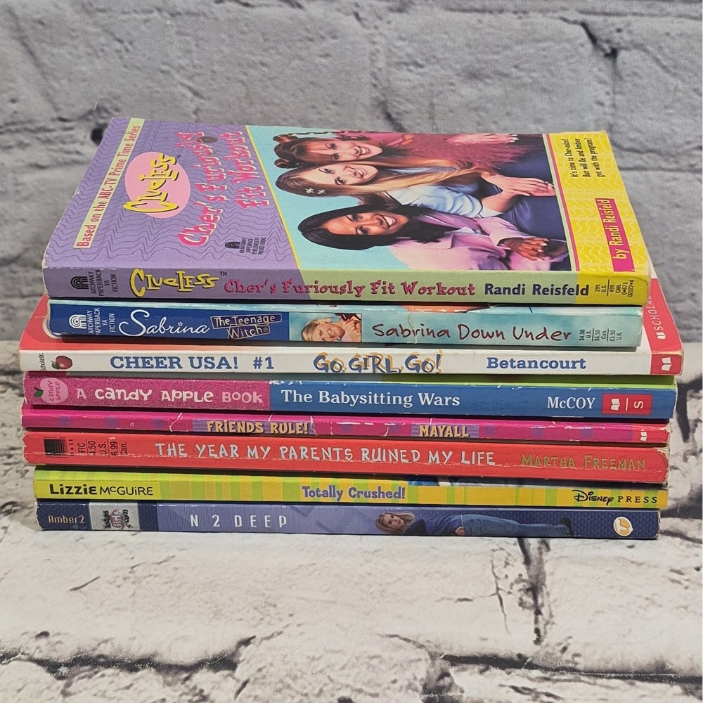 Lot of 8 Vintage Youth Teen Girls Paperback Books Clueles Sabrina Lizzie Mcguire